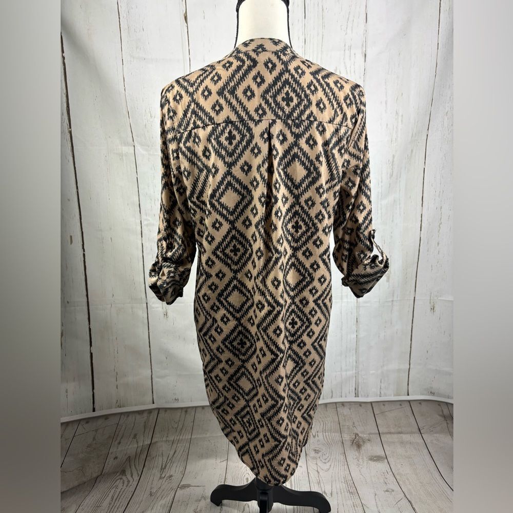 Almost Famous Tunic Dress Roll Tab Sleeves Aztec - Picture 2 of 6